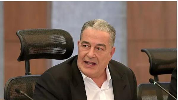 عاجل.. ياسين منصور يجتمع بتوروب ويطالبه بالرحيل