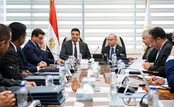 وزيرا الاستثمار والصناعة يبحثان مع شركة "Air Liquide" الفرنسية زيادة الاستثمارات في مصر