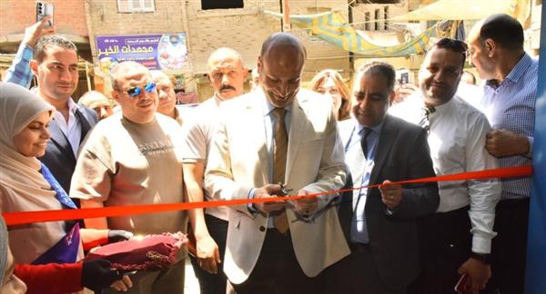 محافظ أسيوط يفتتح مركز رعاية الأمومة والطفولة بحي غرب