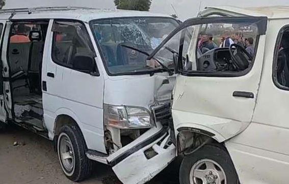 إصابة 9 أشخاص فى حادث تصادم ميكروباص بصحراوى البحيرة