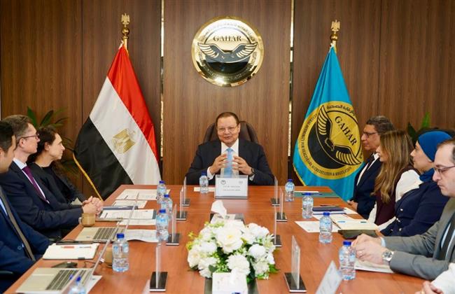 رئيس هيئة الاعتماد والرقابة الصحية يستقبل وفدا فرنسيا من الوكالة الفرنسية