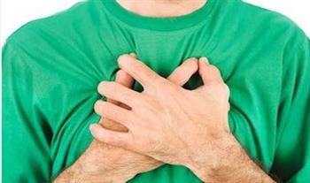   لماذا نشعر بنبضات القلب بشكل غير طبيعي؟