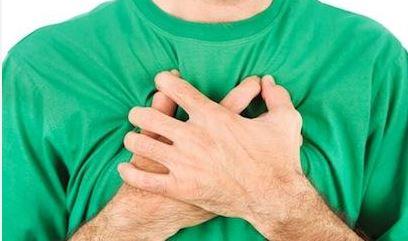 لماذا نشعر بنبضات القلب بشكل غير طبيعي؟