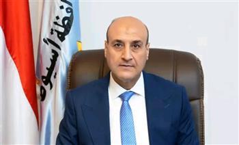 محافظ أسيوط يهنئ الرئيس السيسي وعمال مصر بعيد العمال