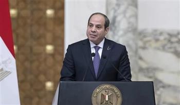   السيسي لـ عمال مصر: أنتم سواعد الأمة والدولة ملتزمة بحماية حقوقكم