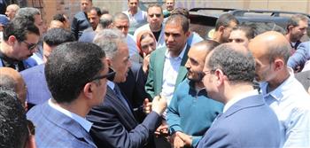   محافظ الشرقية يتفقد قافلة طبية مجانية ببردين ويشيد بالخدمات المقدمة لأهالي الزقازيق 