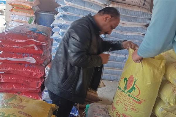 محافظ الغربية يشدد الرقابة التموينية على المخابز والأسواق