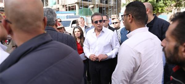 وزير الصحة يتفقد مشروع تطوير مستشفى أم المصريين