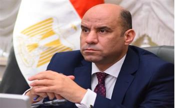   وزارة العمل تُصدر كتابًا بالمحافظات لمتابعة تطبيق العمل عن بُعد بالقطاع الخاص