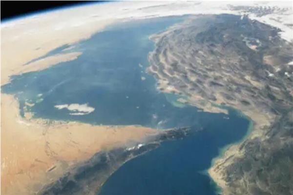 بحرية الحرس الثوري الإيراني: مضيق هرمز لن يعود أبدا إلى وضعه السابق