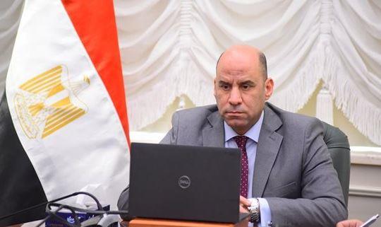 وزير العمل يُعلنُ فتح أبواب رزق جديدة للشباب في 12 محافظة