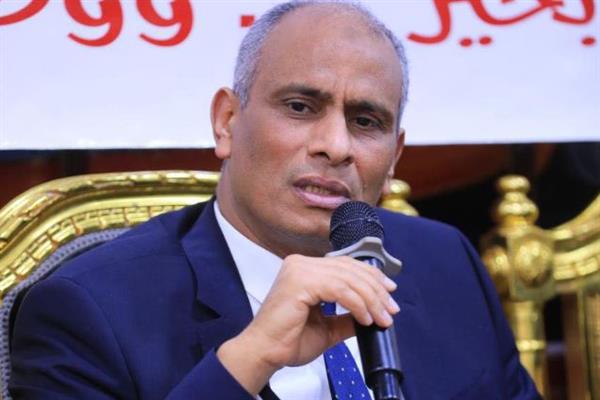 محافظ كفرالشيخ يهنئ الأقباط بعيد القيامة ويؤكد وحدة الشعب المصري
