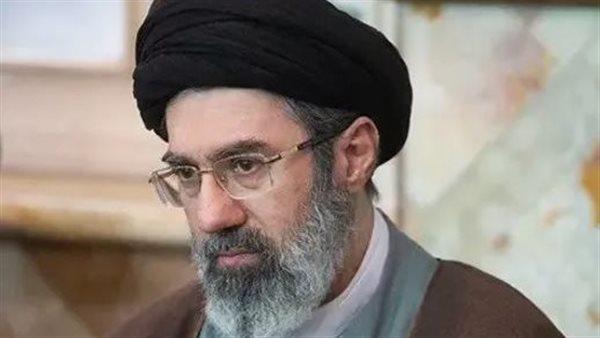 بين الغيبوبة والنفي الإيراني.. تقارير مثيرة حول صحة مجتبى خامنئي