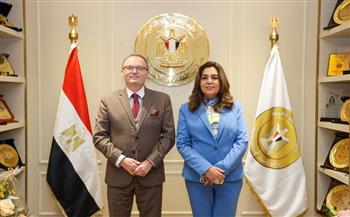   وزيرة التنمية المحلية تبحث مع سفير التشيك بالقاهرة مجالات التعاون المشترك