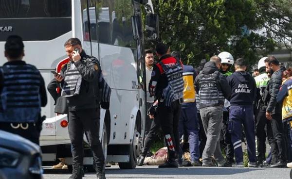 قتلى ومصابون في حادث إطلاق نار قرب القنصلية الإسرائيلية في إسطنبول