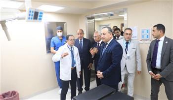 وزير التعليم العالي ومحافظ المنيا يفتتحان مستشفى استقبال ورعاية الأطفال بجامعة المنيا