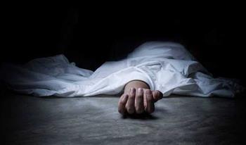   وفاة معلمة بقنا تحت عجلات القطار.. ونقيب المعلمين يقدم واجب العزاء