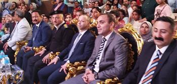   إقبال كبير على عرض "الليلة الكبيرة" بقصر ثقافة أسيوط ضمن مشروع المواجهة والتجوال 