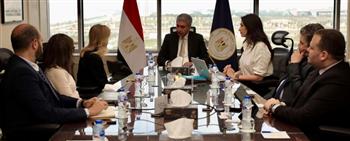   وزير السياحة يبحث مع مدير شركة “فيزا” مصر وليبيا والسودان آفاق الشراكة الاستراتيجية