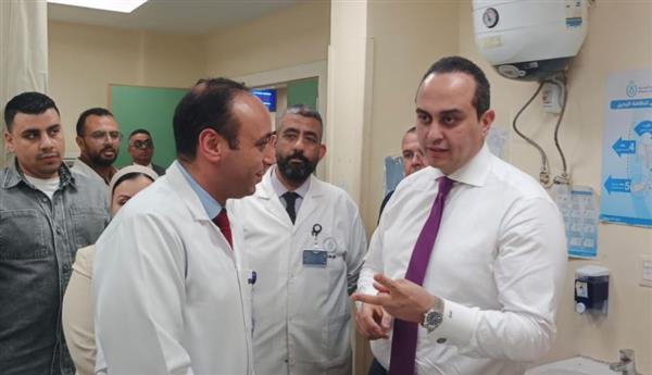 رئيس هيئة الرعاية الصحية يُجري مرورًا مفاجئًا على مستشفى السلام ببورسعيد