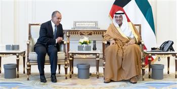   مصر تدعم الكويت وتدعو لخفض التصعيد في المنطقة
