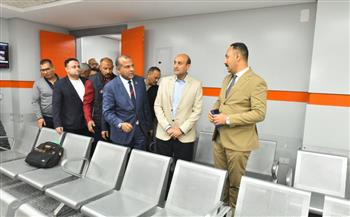   محافظ أسيوط: كفاءة الأداء وتيسير الإجراءات تدعم خطط التنمية