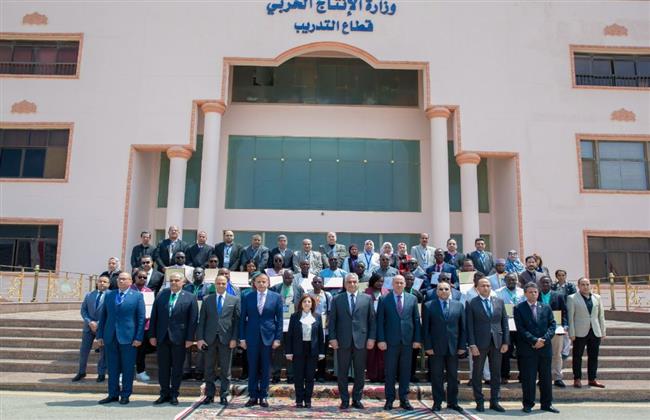 "جمبلاط" يشهد ختام تدريب الكوادر الأفريقية في مجالات الطاقة والاتصالات