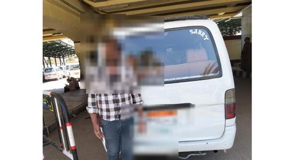محافظ أسيوط يوجه بإجراءات حاسمة ضد ميكروباص خالف التعريفة