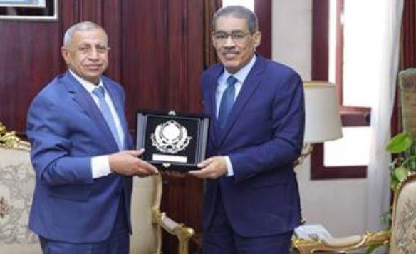 رشوان يبحث مع رئيس الأكاديمية العربية سبل تطوير الإعلام الرقمي
