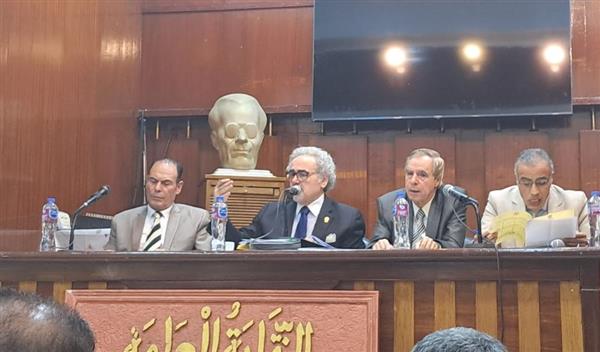 اتحاد الكتاب يعتمد اللجان والشعب ويحدد موعد توزيع الجوائز