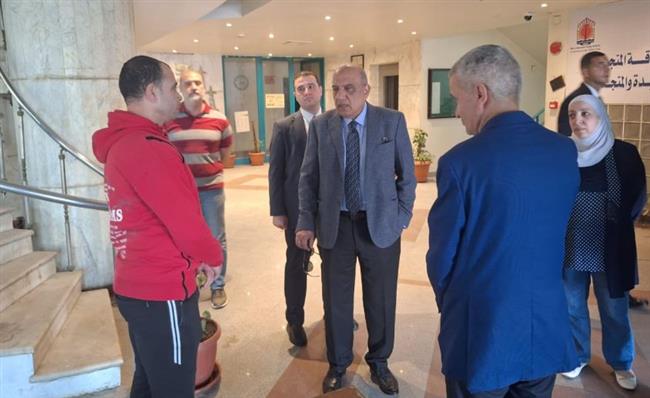 وزير الكهرباء يتفقد مبنى هيئة المحطات المائية "سابقا"