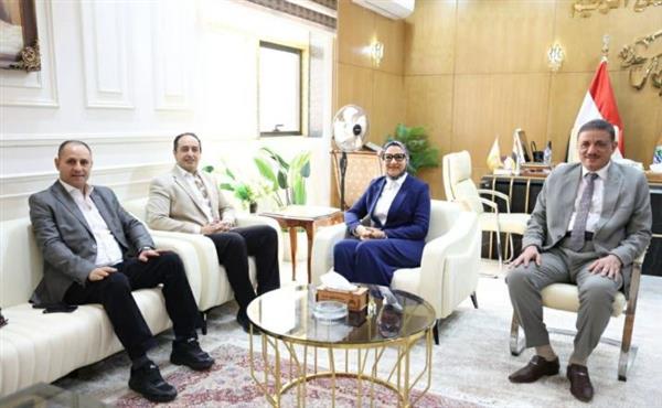 محافظ الوادي الجديد تستقبل مدير صندوق مكافحة الإدمان لتعزيز الجهود لمكافحة المخدرات