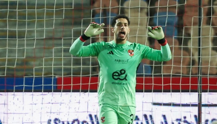 الأهلي يجهز مصطفى شوبير للحاق بموقعة المصري