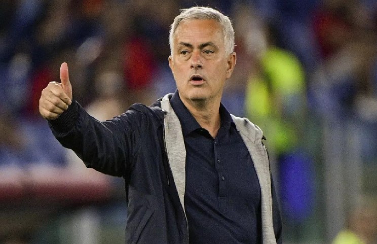 مورينيو على أعتاب العودة التاريخية إلى ريال مدريد بعد 13 عامًا