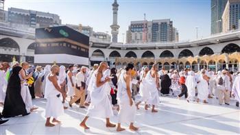 هل يجوز للزوج أن يحج من مال زوجته الخاص؟.. الإفتاء تُجيب
