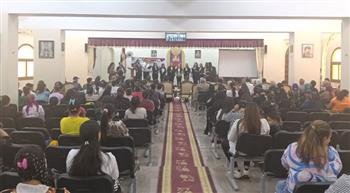   محافظ أسيوط: تسليم شهادات محو الأمية للمتحررين من الأمية 