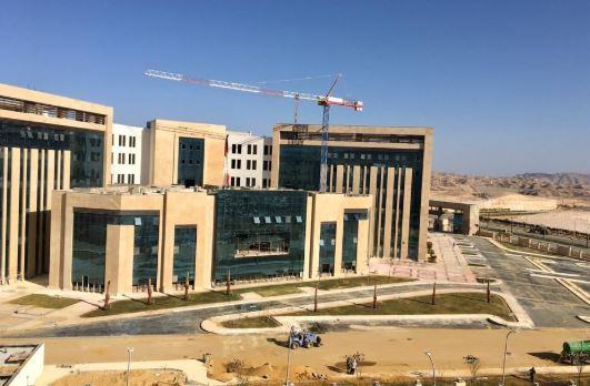 جامعة الجلالة تنعى وفاة طالب بالفرقة الرابعة وتوضح تفاصيل الواقعة