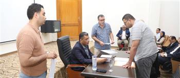   محافظ البحر الأحمر يلتقي المواطنين ويصدر توجيهات فورية لحل الشكاوى