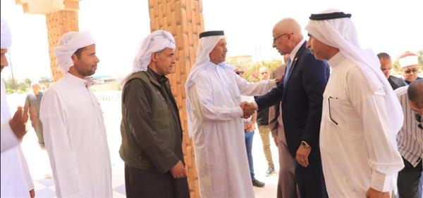 محافظ شمال سيناء يؤدي واجب العزاء بقرية الظهير بمدينة الشيخ زويد