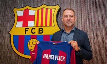   فليك يعلن اتفاقه مع برشلونة على تجديد العقد