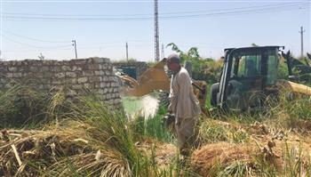   محافظ أسوان: إزالة وإسترداد ١٢ قطعة أرض أملاك دولة بمركز إدفو