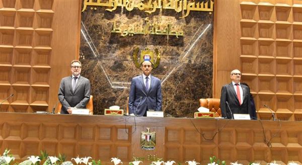 محافظ أسيوط يشهد الإطلاق الرسمي لمشروع "مسارات" بدعم من الحكومة الكندية