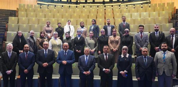 ضمن زيارته إلى العراق.. رئيس جامعة المنصورة يلتقي طلاب الدراسات العليا بجامعة المستقبل