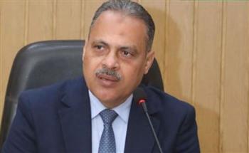   محافظ الشرقية يتابع تراخيص المحال ويشدد على تسريع الإجراءات وتوفيق الأوضاع