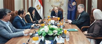   رئيس هيئة الدواء يستقبل وفد الاعتماد الأمريكية لتعزيز التعاون والجودة