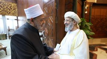 شيخ الأزهر يستقبل أمين عام الإفتاء العماني ويناقشان سبل تعزيز التعاون المشترك