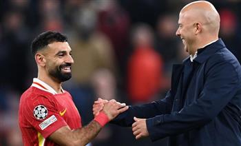   سلوت يحسم موقف محمد صلاح من مواجهة أستون فيلا