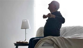   لماذا يستيقظ كبار السن مبكرًا؟.. استشارية طب نفسى تكشف أسرار النوم في “السن الذهبي”