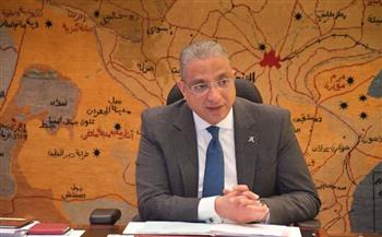   محافظ الجيزة يعتمد حزمة قرارات وظيفية للعاملين بقطاع التعليم 
