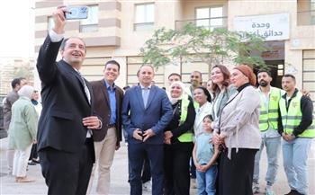 مدير صندوق مكافحة الإدمان يلتقي المتعافين من أبناء منطقة حدائق أكتوبر المطورة